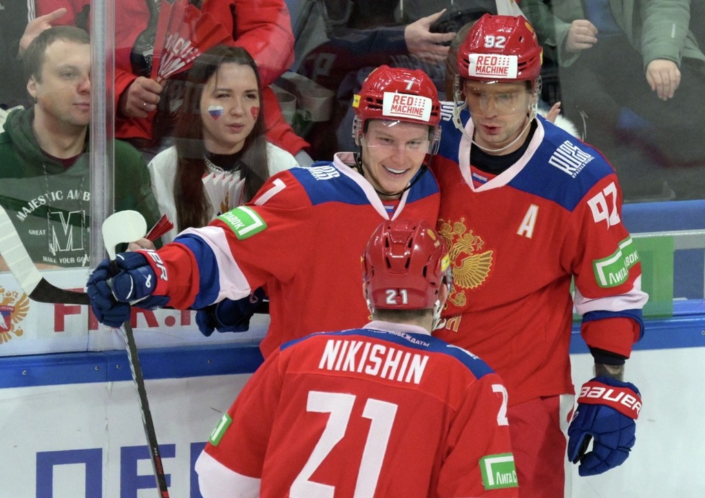 Юрист оценил шансы России выиграть суд у Международной федерации хоккея