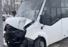 Дорожный инцидент с автобусом в Иркутске a1e1a806-0801-4044-84d1-67c86f5af172-67f7afed