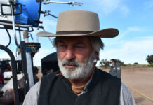 Алек Болдуин эмоционально отреагировал на провокационную встречу в Нью-Йорке alek bolduin emoczionalno otreagiroval na provokaczionnuyu vstrechu v nyujorke-news-blog-ru-174052982900-0