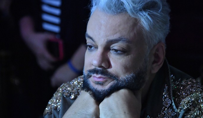 Киркорова требуют наказать за оскорбление чувств верующих из-за танцев на кресте