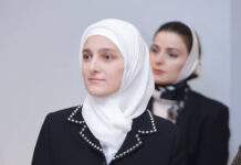 Дочь Кадырова объявила об уходе с поста вице-премьера Чечни doch kadyrova obyavila ob uhode s posta viczepremera chechni-news-blog-ru-174069888600-0