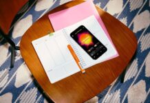 Лидер музыкального стриминга в России ffc9772b-5b54-4f6e-b97d-0613317438fc-680a9d49