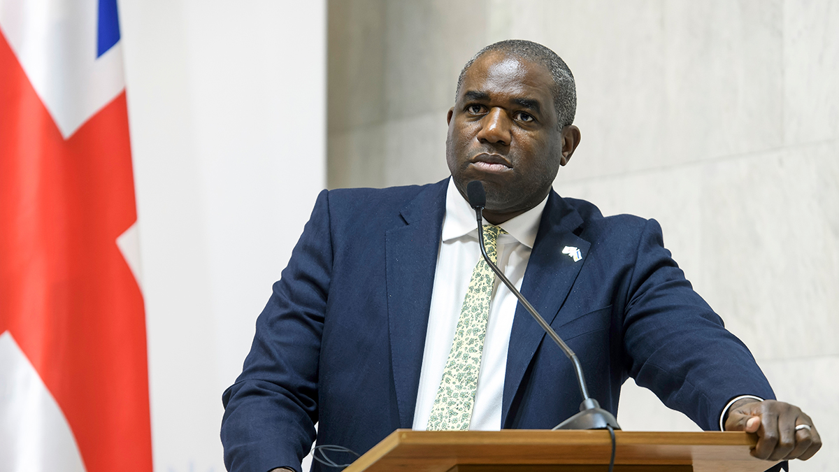 Глава МИД Великобритании анонсировал самый масштабный пакет санкций против России