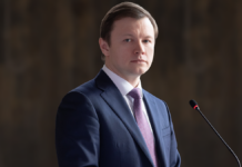 Владимир Ефимов анонсировал масштабные преобразования Москвы через аукционы КРТ vladimir efimov anonsiroval masshtabnye preobrazovaniya moskvy cherez aukcziony krt-news-blog-ru-174046521700-0