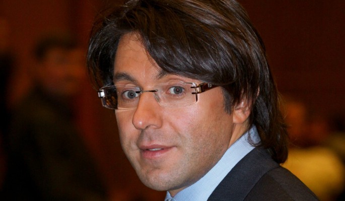 Малахов прослезился в порыве чувств под камерой