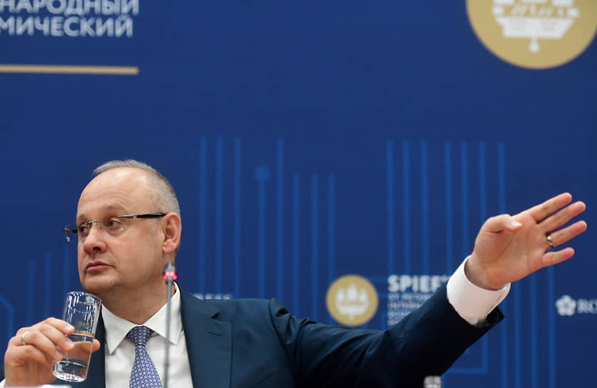 Антон Кобяков