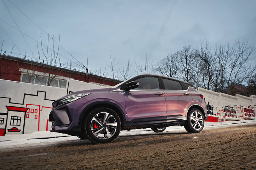 Бум импорта Changan и Chery в Приморье укрепляет авторынок России-0