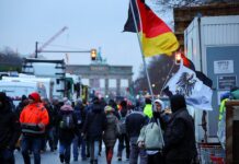 Германия и США укрепляют доверие Ральф Нимайер о перспективах мира с Россией germaniya i ssha ukreplyayut doverie ralf nimajer o perspektivah mira s rossiej-news-blog-ru-174203129200-0