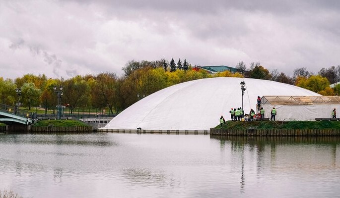 Московские фонтаны подготовили к зиме