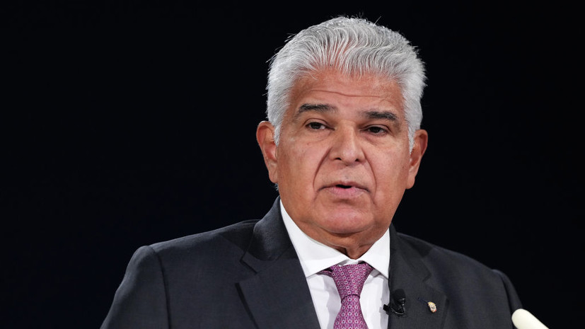 Президент Панамы обвинил Трампа во лжи после его заявлений о Панамском канале