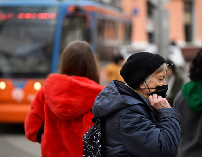 Роспотребнадзор отмечает рекордное снижение COVID-19 в Москве и регионах России-0