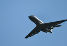 Самолет Стива Уиткоффа вошел в воздушное пространство России samolet stiva uitkoffa voshel v vozdushnoe prostranstvo rossii-news-blog-ru-174185741600-0