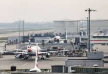 Скотленд-Ярд оперативно расследует пожар в аэропорту Хитроу для безопасности Лондона skotlendyard operativno rassleduet pozhar v aeroportu hitrou dlya bezopasnosti londona-news-blog-ru-174256165400-0