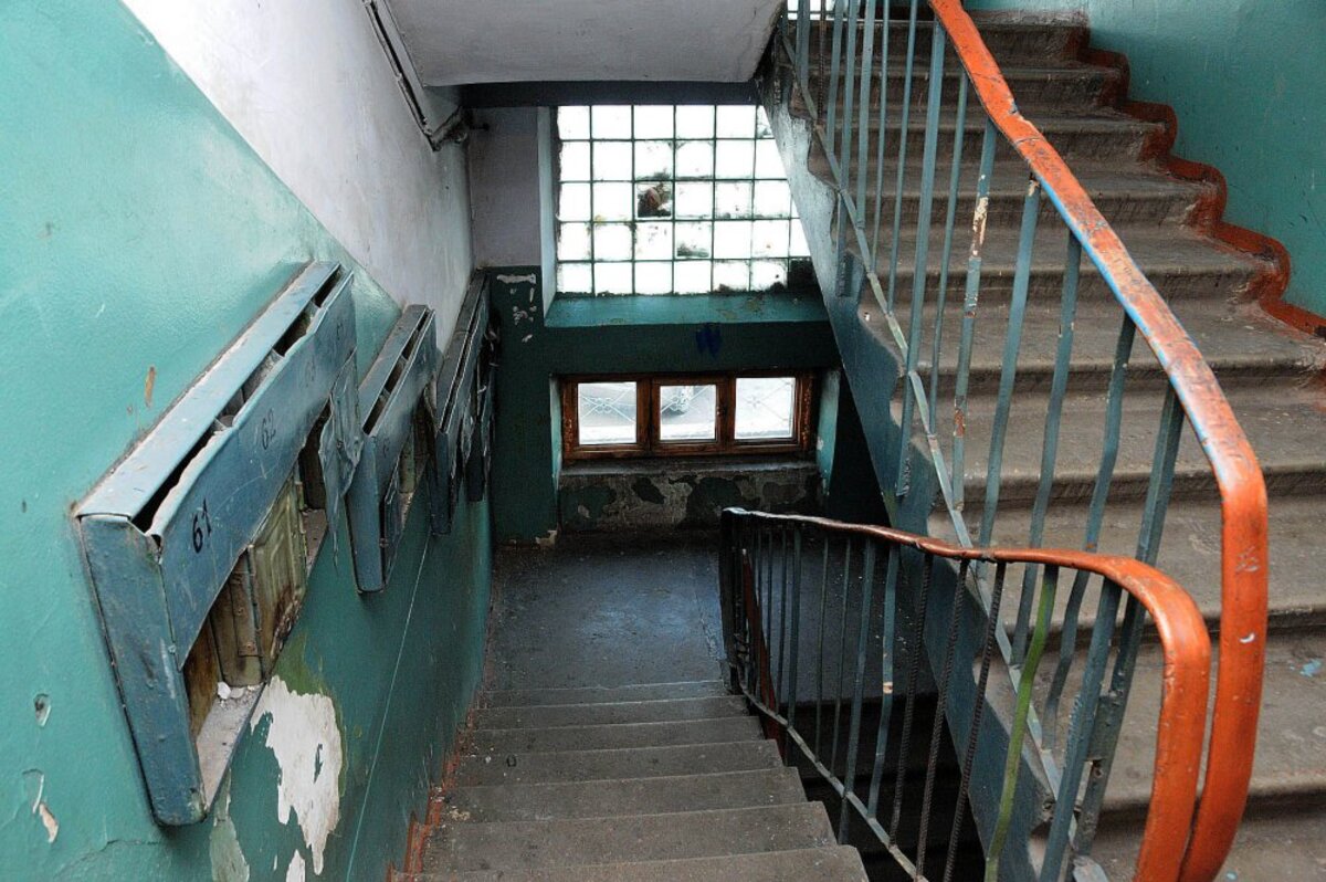 УК «Лазурит»: как управляющая компания игнорирует жильцов и законы?