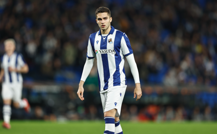 zaharyan prodolzhaet podgotovku k matchu s manchester yunajted-news-blog-ru-174186149700-0