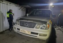 Lexus LX 470 скрылся с места ДТП в Находке, УМВД оперативно задержало водителя 470 skrylsya s mesta dtp v nahodke umvd operativno zaderzhalo voditelya-news-blog-ru-174596293600-0