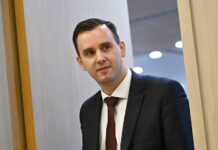 Анфиса Чехова и Дмитрий Тарасов помогают «Новым людям» укреплять семьи в России anfisa chehova i dmitrij tarasov pomogayut novym lyudyam ukreplyat semi v rossii-news-blog-ru-174491486900-0