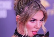 Анна Седокова из ВИА Гра вдохновляет поклонников новыми планами и доверием судьбе anna sedokova iz via gra vdohnovlyaet poklonnikov novymi planami i doveriem sudbe-news-blog-ru-174594274400-0