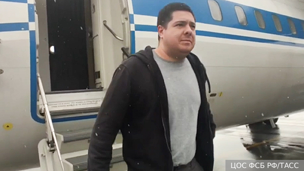 Вызволенный из тюрьмы в США россиянин Петров заявил о желании вернуться домой