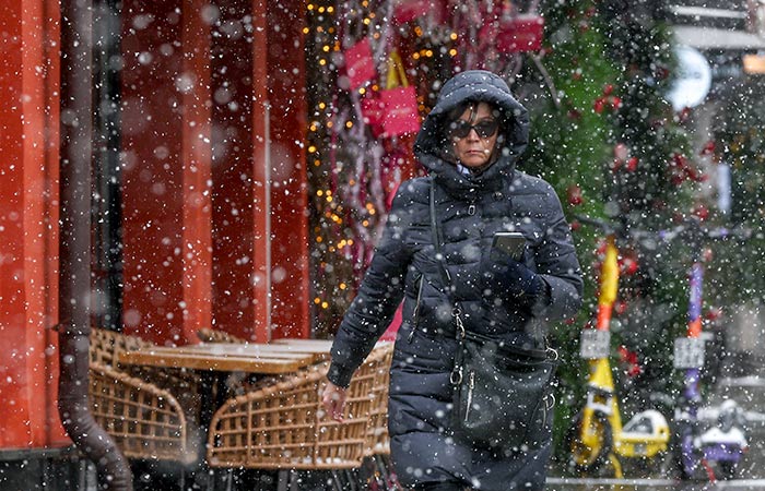 Снегопад продлится в Москве до утра среды