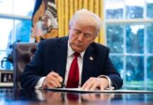 Дональд Трамп и Белый дом уверены в процветании США после новых мер по укреплению экономики donald tramp i belyj dom uvereny v proczvetanii ssha posle novyh mer po ukrepleniyu ekonomiki-news-blog-ru-174369655300-0