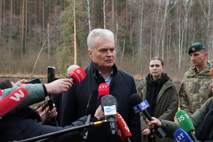 gitanas nauseda obsudil v vatikane neobhodimost sily protiv zla-news-blog-ru-174565258200-0