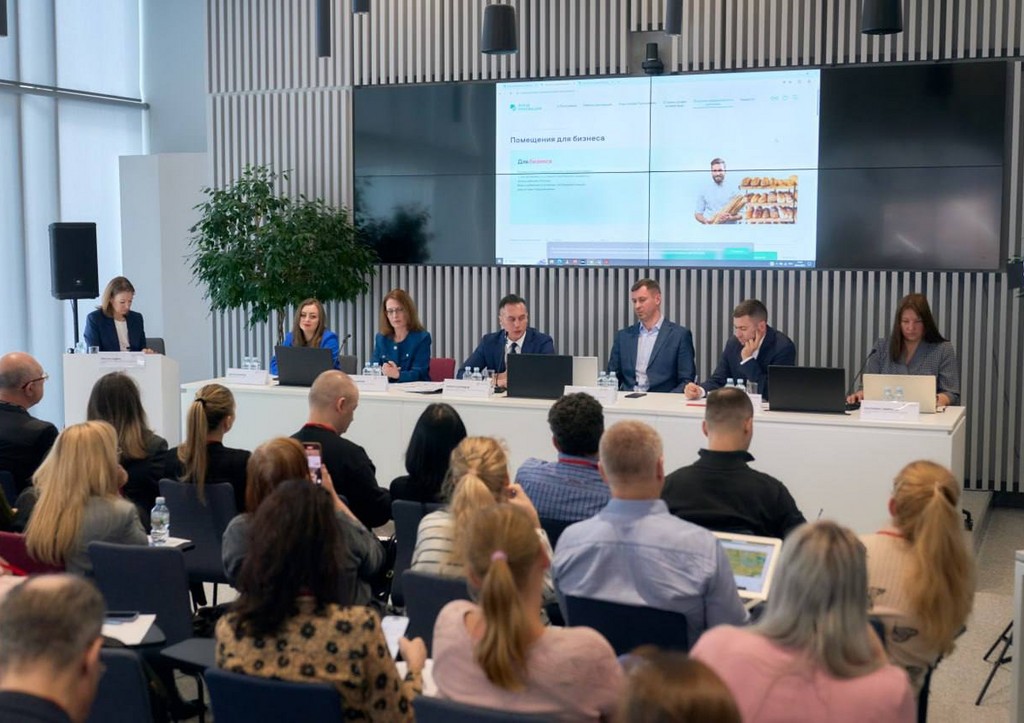 Москвичам предложили несколько сотен квартир и машино-мест на торгах