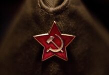 Леонид Гайдай и Михаил Пуговкин в строю героев Великой Отечественной войны leonid gajdaj i mihail pugovkin v stroyu geroev velikoj otechestvennoj vojny-news-blog-ru-174389385700-0