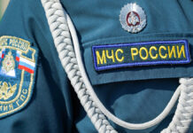 Операции МЧС России на Москве-реке и спасение лосихи в Талдомском округе Торжественный выпуск курсантов студентов слушателей и кадетов вузов МЧС России на Красной площади