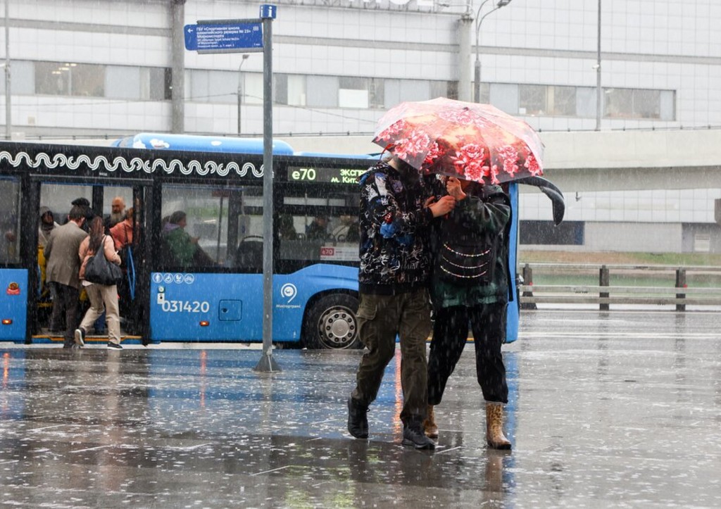 Погода в Москве в субботу, 19 апреля: ждать ли июльской жары и мощные грозы