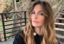 Саша Савельева и Кирилл Сафонов обрели семейное счастье с сыном Леоном sasha saveleva i kirill safonov obreli semejnoe schaste s synom leonom-news-blog-ru-174369270000-0