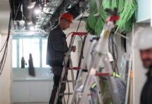 Сергей Собянин и Петр Бирюков анонсируют капитальный ремонт в Москве Инспекция работ по ремонту ГКБ №13 проведенная с участием депутата Мосгордумы Людмилы Стебенковой