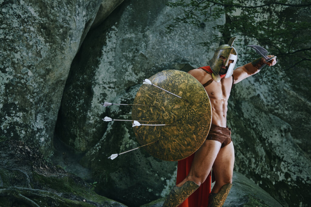 Спартанский воин в лесу