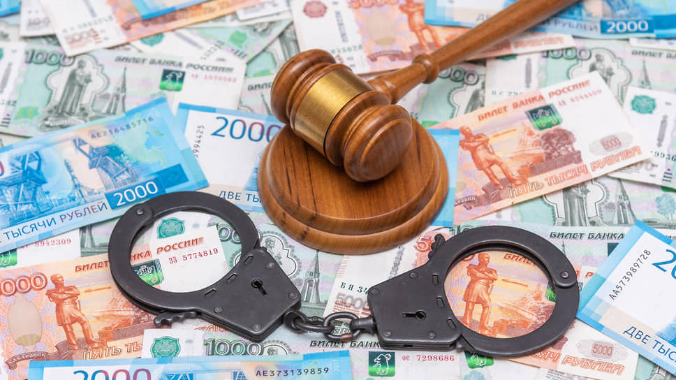 Суд Екатеринбурга рассматривает дело Сергея Зубенко при участии Дмитрия Шалгина-0