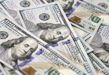 Вагит Алекперов и Илон Маск лидируют в обновлённом рейтинге Forbes AmericanCashDollarsCloseUpALargeAmountOfCash