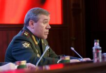 Валерий Герасимов и Владимир Путин - Пасхальное перемирие под угрозой valerij gerasimov i vladimir putin pashalnoe peremirie pod ugrozoj-news-blog-ru-174507358600-0