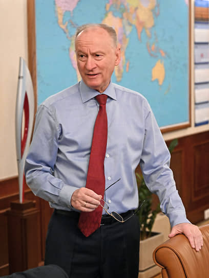 ВМФ России готов к защите судоходства. Патрушев о диалоге с Китаем-0