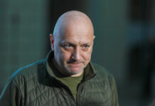 Захар Прилепин объяснил, почему бойцы КНДР выбирали смерть вместо плена Третий день международной ярмарки интеллектуальной литературы nonfictioNВесна в Гостином дворе