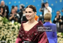Анна Винтур и роскошь стиля на Met Gala 2024 в Метрополитен-музее anna vintur i roskosh stilya na 2024 v metropolitenmuzee-news-blog-ru-174653144500-0