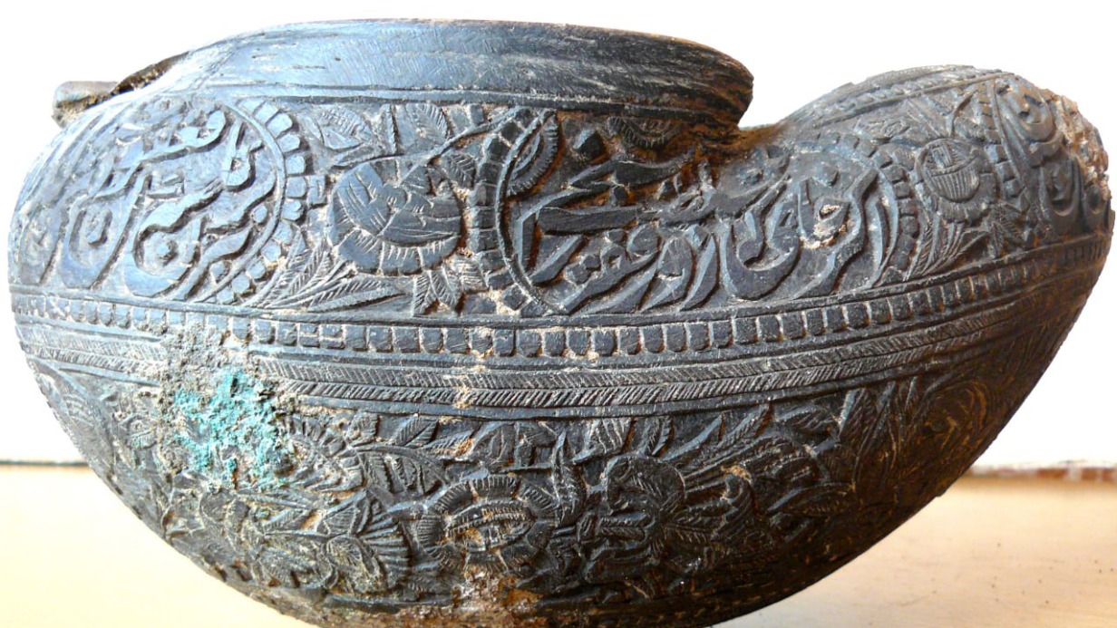 Чашу из «морского кокоса» нашли в склепе архиерея под Звенигородом