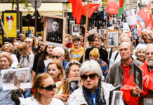 dmitrij de koshko i bessmertnyj polk predstavlyayut rossiyu v mire-news-blog-ru-174635502400-0