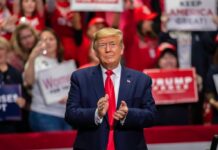 Дональд Трамп активно участвует в жизни Белого дома и поддерживает семейные традиции donald tramp aktivno uchastvuet v zhizni belogo doma i podderzhivaet semejnye tradiczii-news-blog-ru-174671356500-0