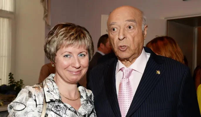 Время безжалостно: на архивном фото в девушке-тростиночке невозможно узнать раздобревшую вдову Этуша