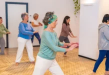 Мария Тихомирова объясняет, как танцевальная терапия помогает при болезни mariya tihomirova obyasnyaet kak tanczevalnaya terapiya pomogaet pri bolezni-news-blog-ru-174784146800-0