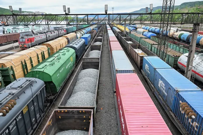 oao rzhd i mihail mishustin garantiruyut prioritet perevozok dlya rusal i vedushhih predpriyatij-news-blog-ru-174845420900-0