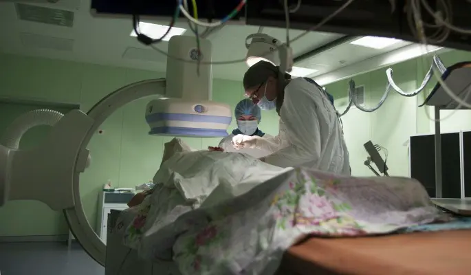 Некроз и плохо заживающие швы: Чем опасна пластика ушей