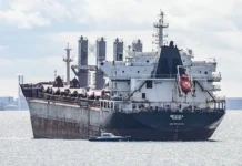 Сухогруз Meshka сел на мель у берегов Швеции по пути в Высоцк suhogruz sel na mel u beregov shveczii po puti v vysoczk-news-blog-ru-174870705400-0