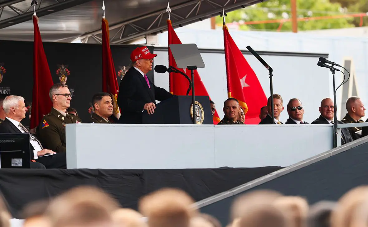 Дональд Трамп (Michael M. Santiago / Getty Images)