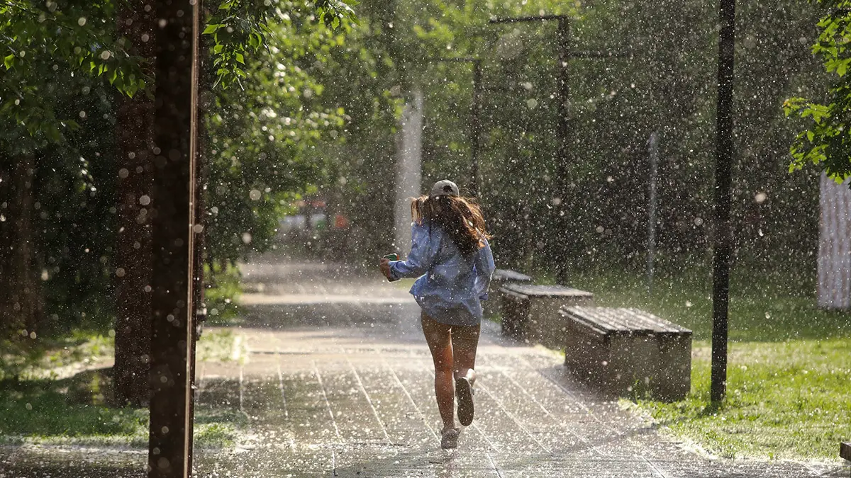 Когда Москву накроет пухом