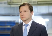 Владимир Ефимов сообщил о развитии кварталов с КРТ в Москве при поддержке Сергея Собянина vladimir efimov soobshhil o razvitii kvartalov s krt v moskve pri podderzhke sergeya sobyanina-news-blog-ru-174790196200-0